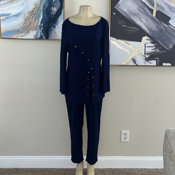 KAY UNGER Jenna Stretch Crepe Jumpsuit w/ Grommet - Picture 5 of 12